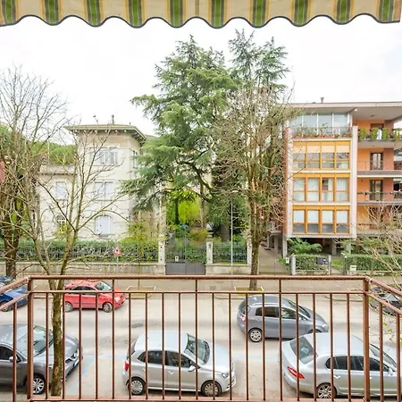 Harmony - Hot Tub & Garage Apartment *