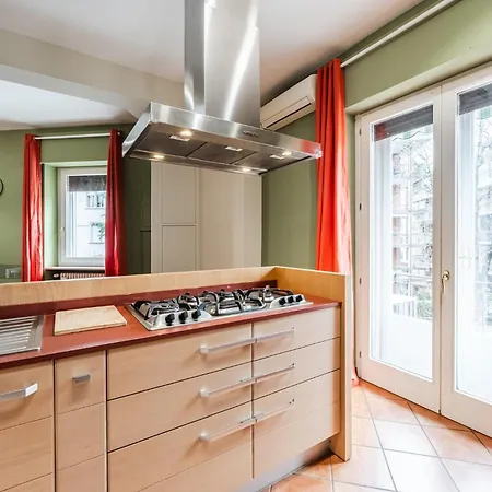 Harmony - Hot Tub & Garage